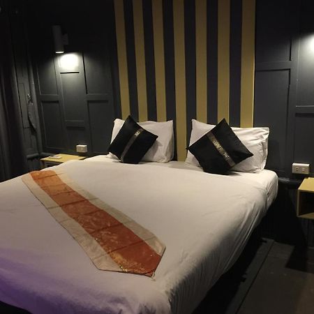 Phi Phi Sea And Hill Resort Экстерьер фото